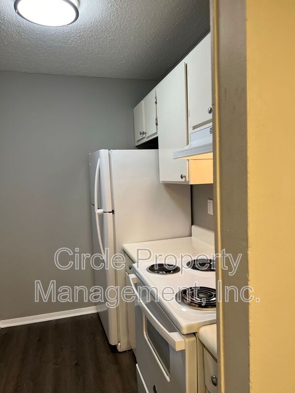 Building Photo - 4019 Hunters Ridge Dr SW