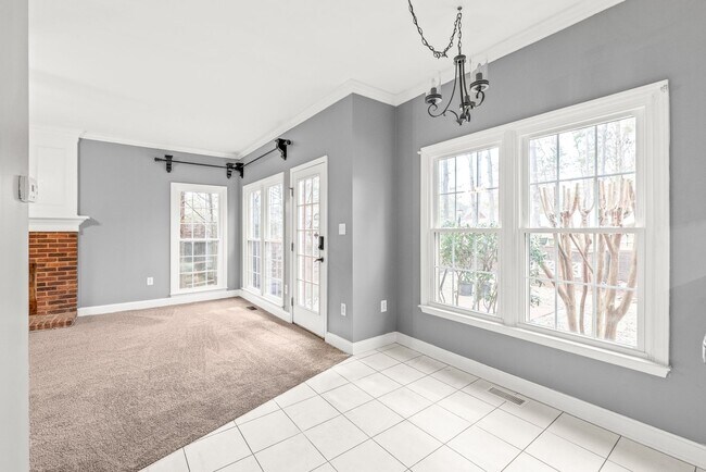 Building Photo - (Coming Soon) Full Brick Home in Matthews!