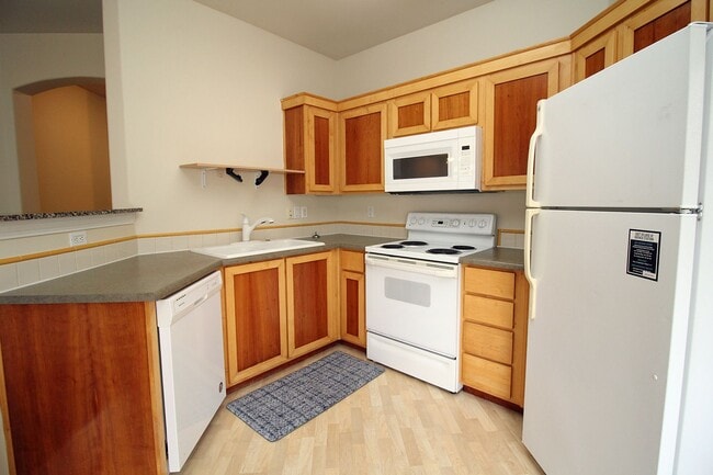 Building Photo - 1180 NE 63rd Way