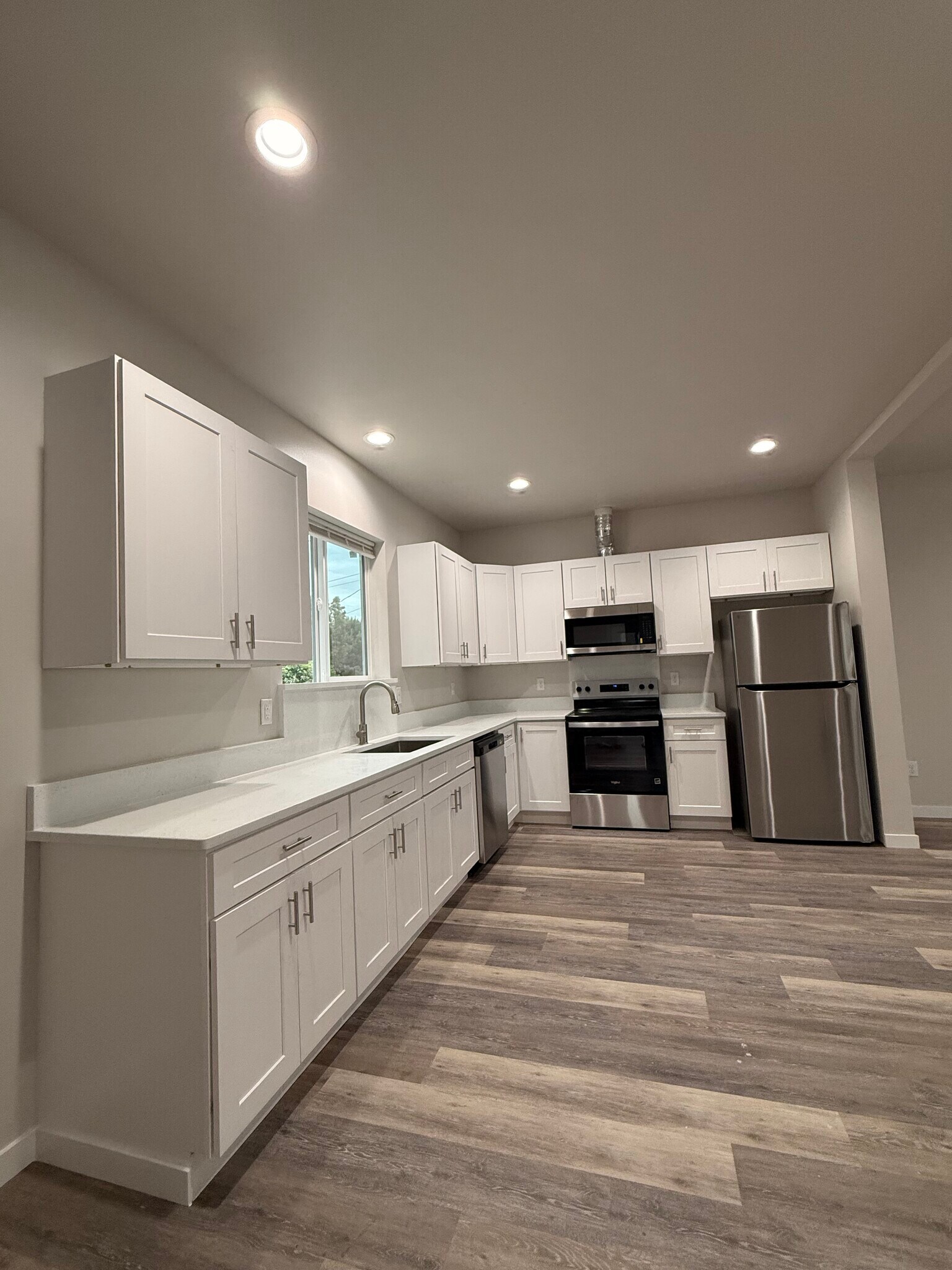 Building Photo - 317 N 41st Ave