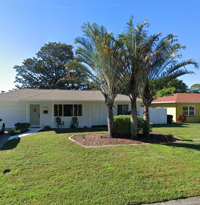 Building Photo - Updated 3/2 Home in Brentwood Heights