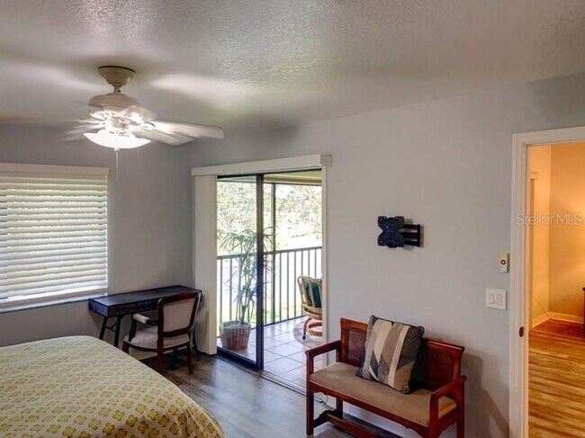 Building Photo - 1375 Saxony Cir