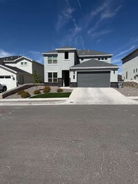Building Photo - 2233 Sandstone Pl