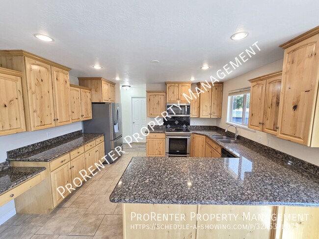 Building Photo - 1911 1485 W