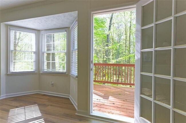 Building Photo - 2208 Heritage Trace Dr