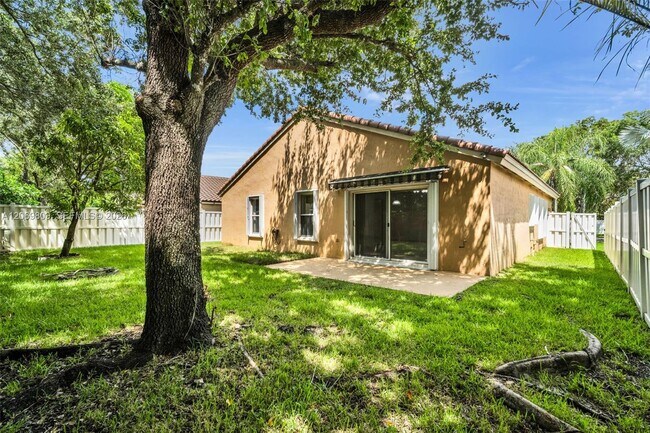 Building Photo - 2230 NW 145th Ave