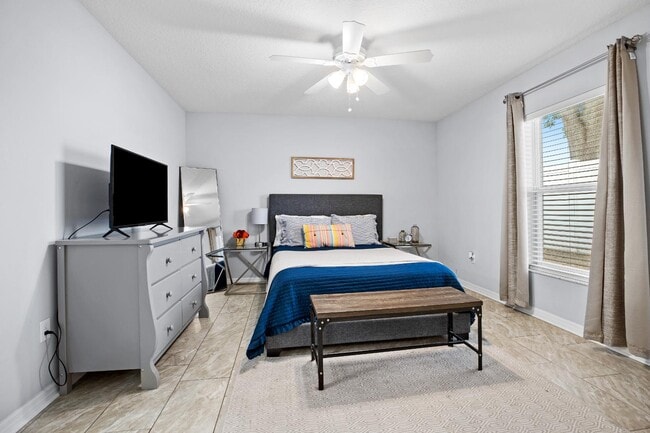 Building Photo - 37770 Kelly B Ct