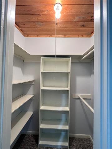 Building Photo - 1720 Plummer Dr