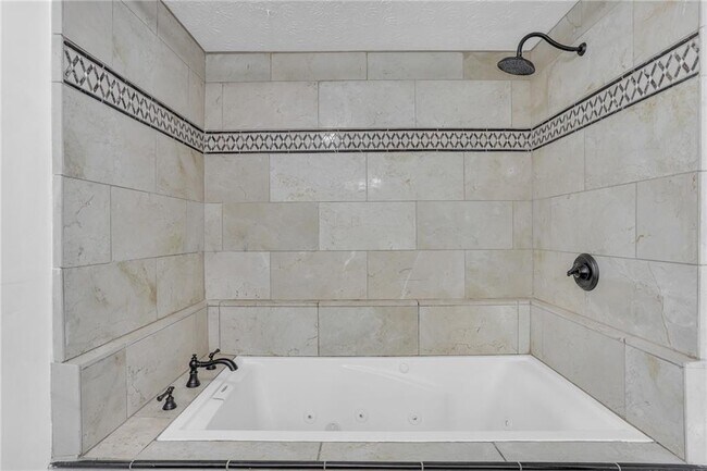 Building Photo - 4906 Wolverton Dr