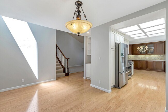 Building Photo - Spacious Willow Glen Home with Two Private Patios!