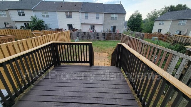 Building Photo - 553 Highland Towne Ln