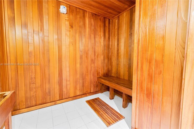Building Photo - 3801 Collins Ave