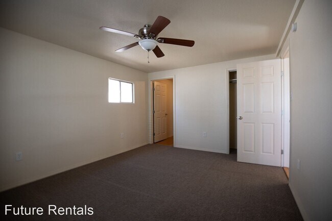 Building Photo - 3 br, 2 bath House - 1010 Dexter