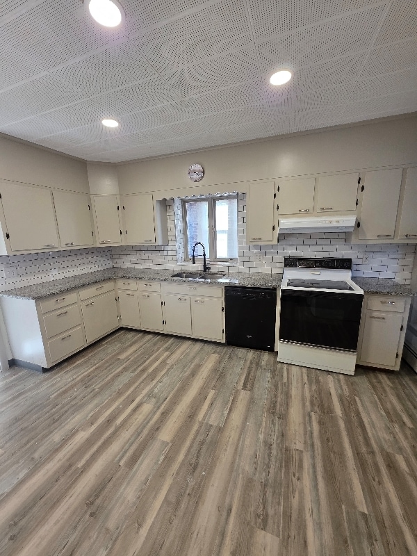 Building Photo - 2827 Horseshoe Pike