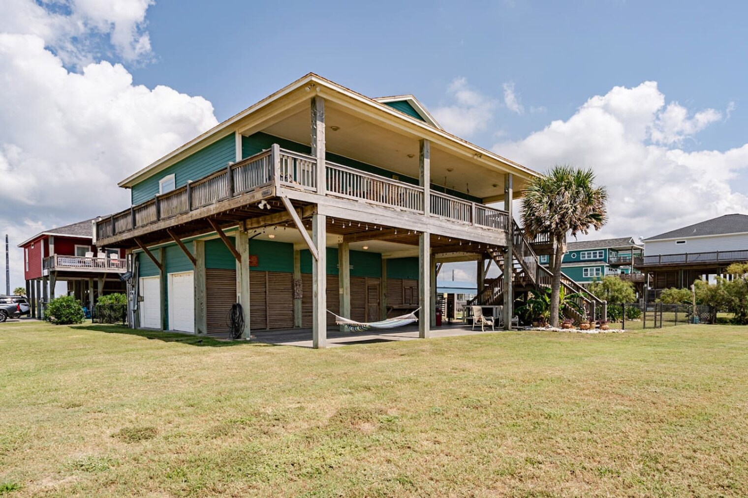 Building Photo - 986 Dolly St