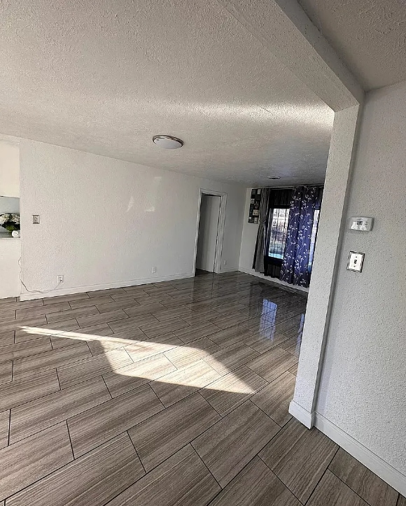 Building Photo - 1313 E Douglas St