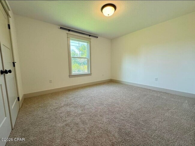 Building Photo - 4640 Delwood Park Blvd