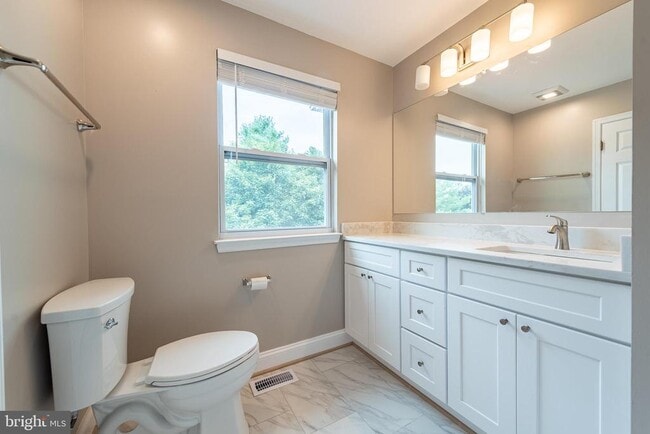 Building Photo - 6209 Deep River Canyon
