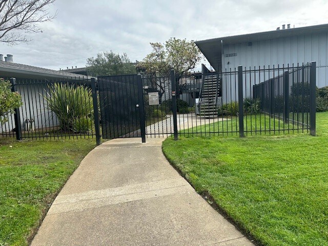 Building Photo - 2977 S Norfolk St