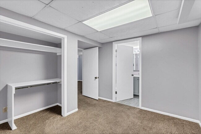 Building Photo - 1306 Brookfield Ln