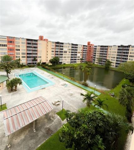 Building Photo - 1780 NE 191st St