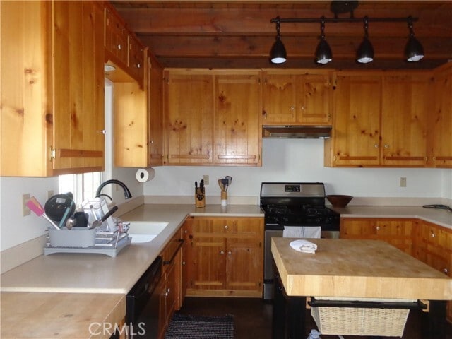 Building Photo - 24071 Fern Glen Rd