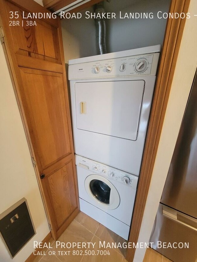 Building Photo - 35 Landing Rd