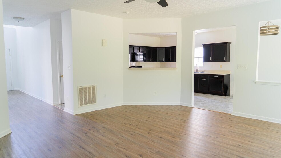 Building Photo - 17523 Curry Branch Rd