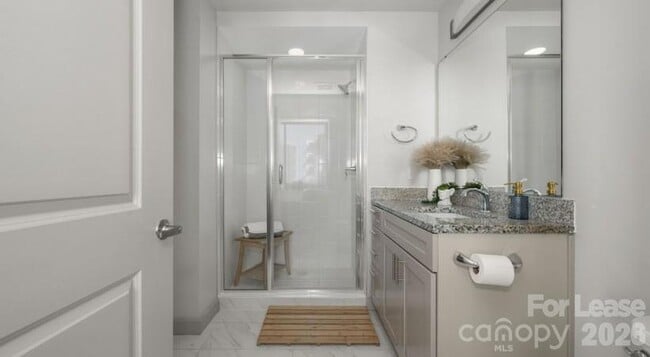 Building Photo - 640 N Church St