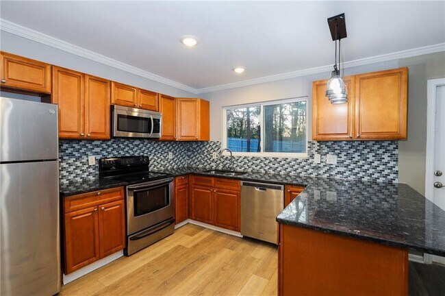 Building Photo - 1277 Goodwin Rd NE