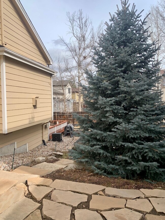 Building Photo - 7154 S Acoma Way