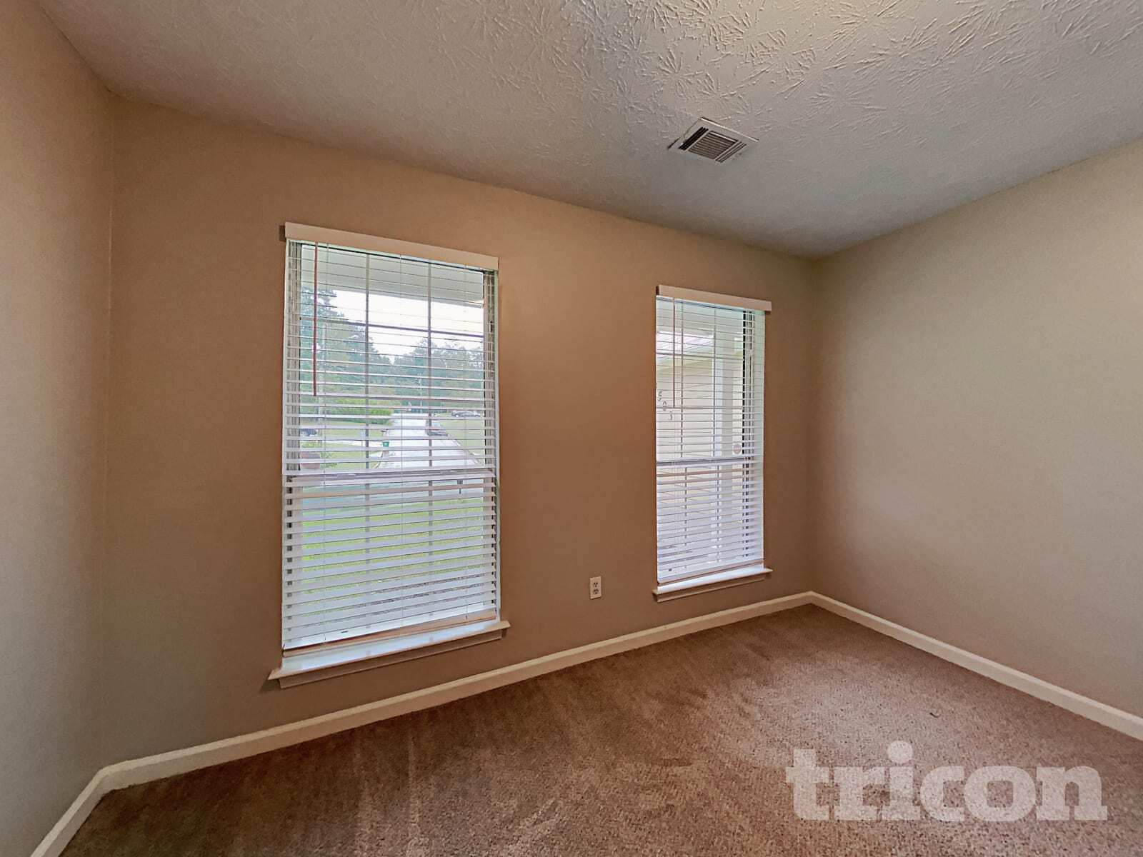 Building Photo - 8583 Misty Creek Cir