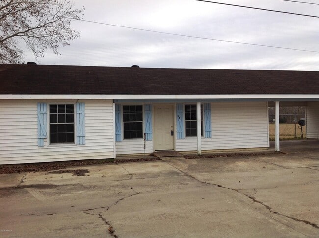 Primary Photo - 706 Picard Rd