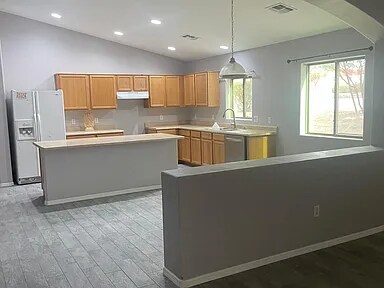 Building Photo - 5009 W Triangle Leaf Ct
