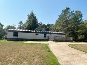 Building Photo - Mobile Home for Rent