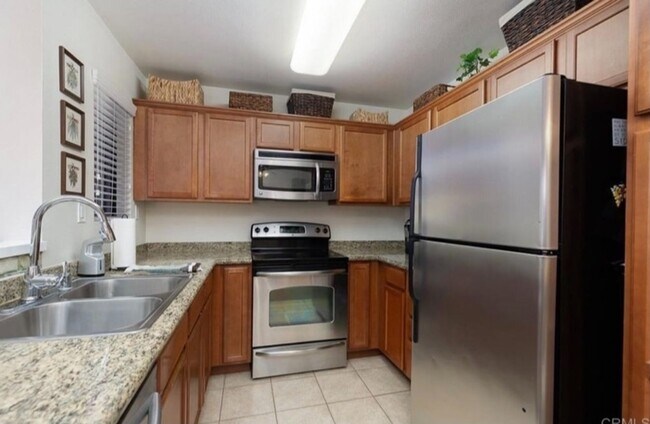 Building Photo - Upstairs 2 Bedroom 2 Bath Condo Available in El Cajon, Rancho Area