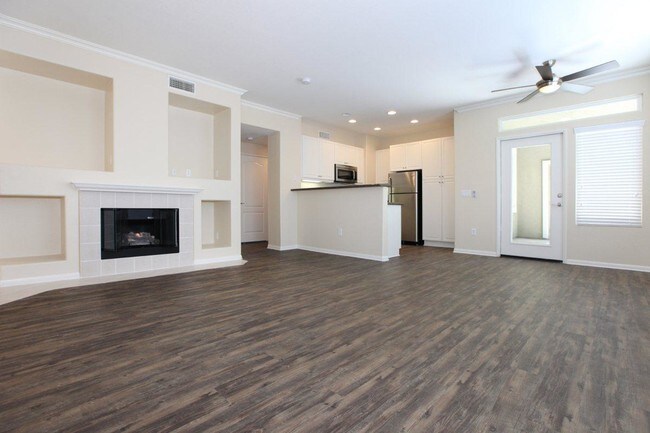 Building Photo - Evening Creek