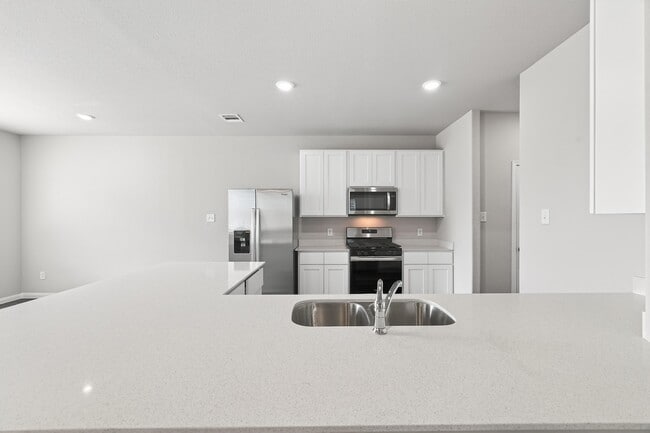 Building Photo - 9219 Grace Rdg Dr