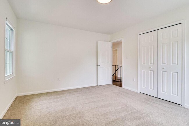 Building Photo - 4809 Tabard Pl