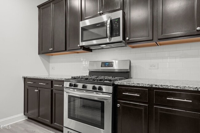 Building Photo - 229 Daisy Grove Ln