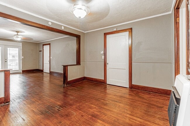 Building Photo - 1 Bed 1 Bath apartment in Okc close to Plaza District!