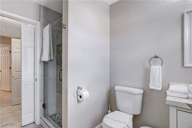 Building Photo - 2805 Klondike Ct