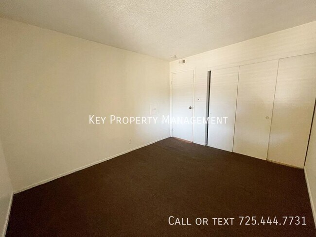 Building Photo - 5340 Retablo Ave