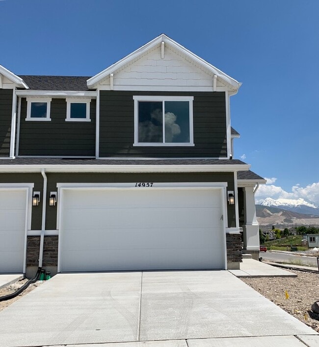 Building Photo - 14957 Pelé Ln