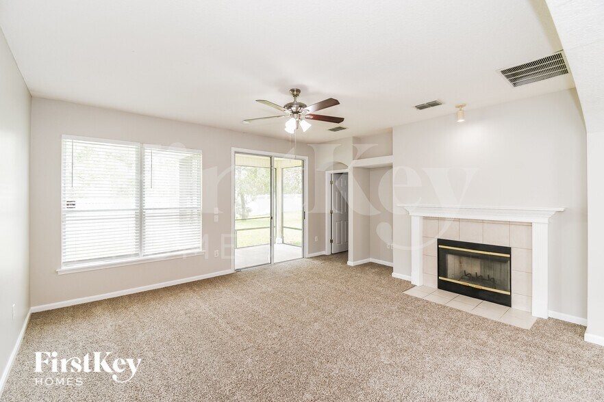 Building Photo - 4007 Leatherwood Dr