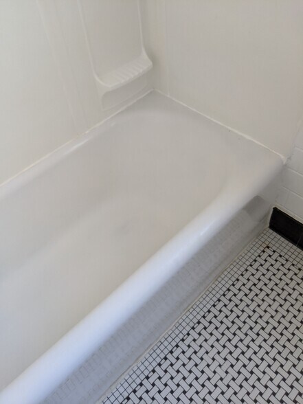 bath - 210 S Randall Ave