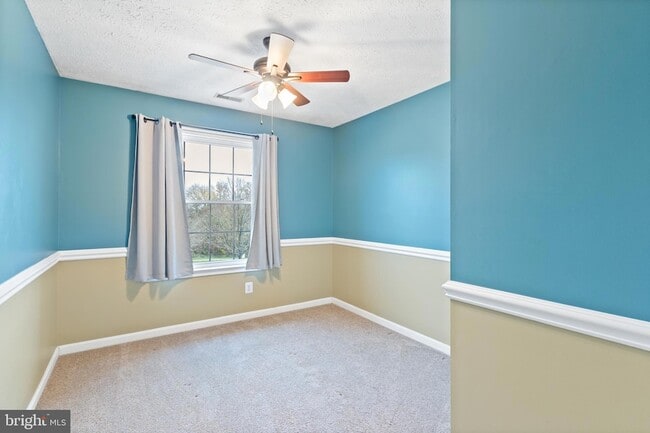 Building Photo - 520 Buckstone Garth
