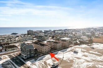 Building Photo - 20 Cable Ave