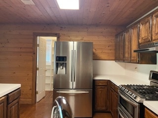 Building Photo - Main House