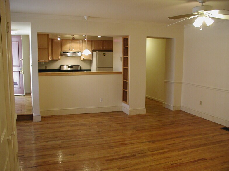 Building Photo - 309 N 37th St